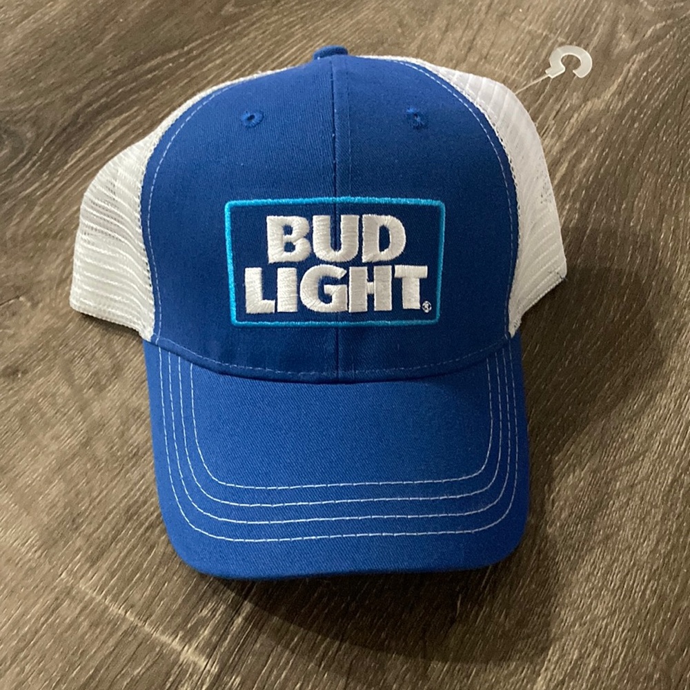 Bud light embroidered mesh back trucker hat!